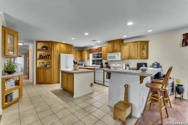 13830 STATE HIGHWAY 16 S Pipe Creek, TX 78063