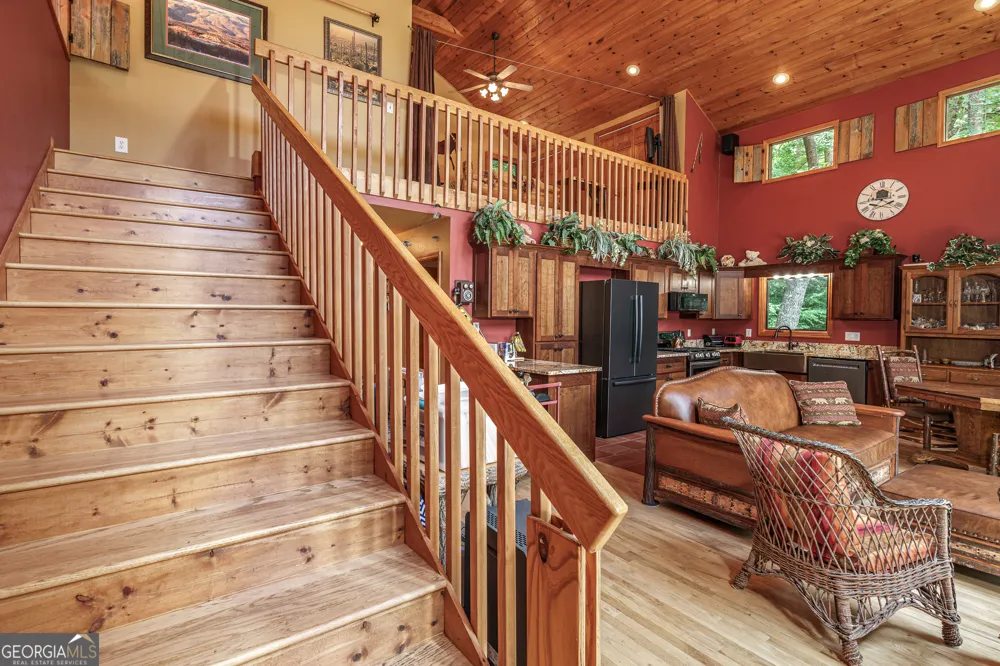 659 Lonesome Pine RD Murphy, NC 28906