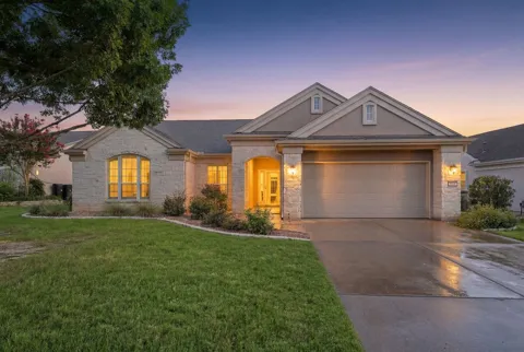 207 Breezeway Lane