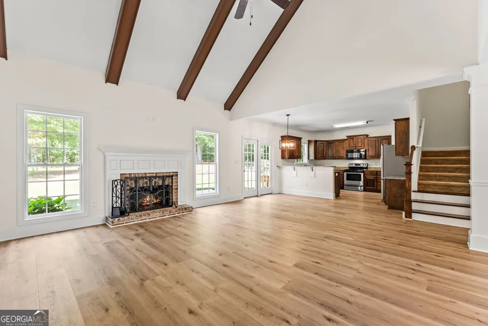 3142 Whitlow Creek DR Bishop, GA 30621