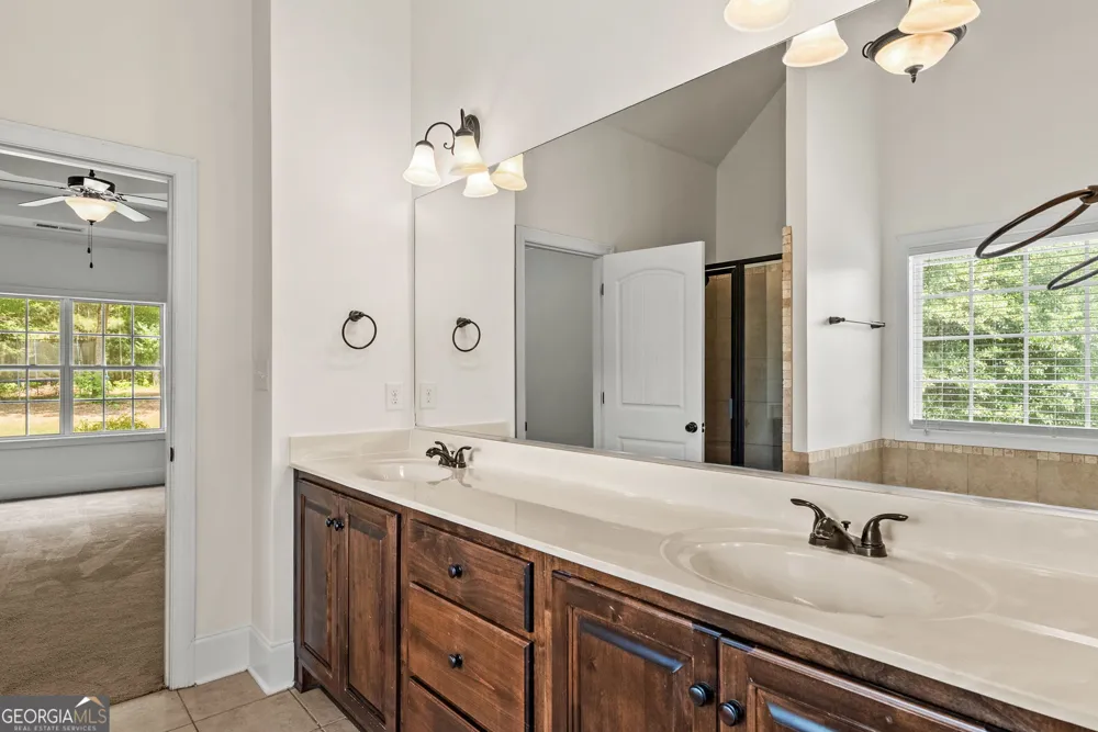 3142 Whitlow Creek DR Bishop, GA 30621