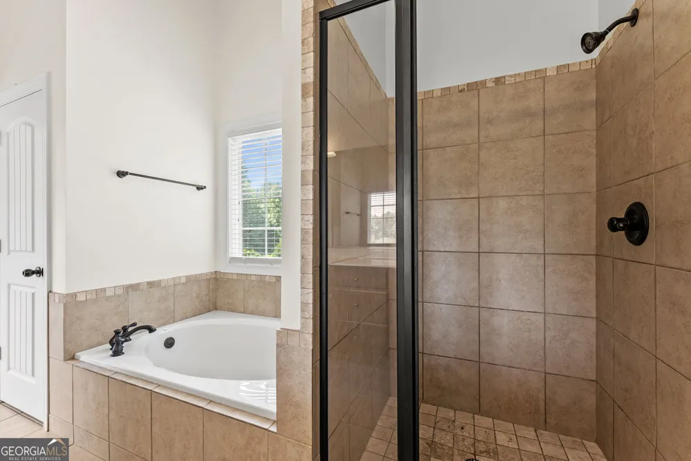 3142 Whitlow Creek DR Bishop, GA 30621
