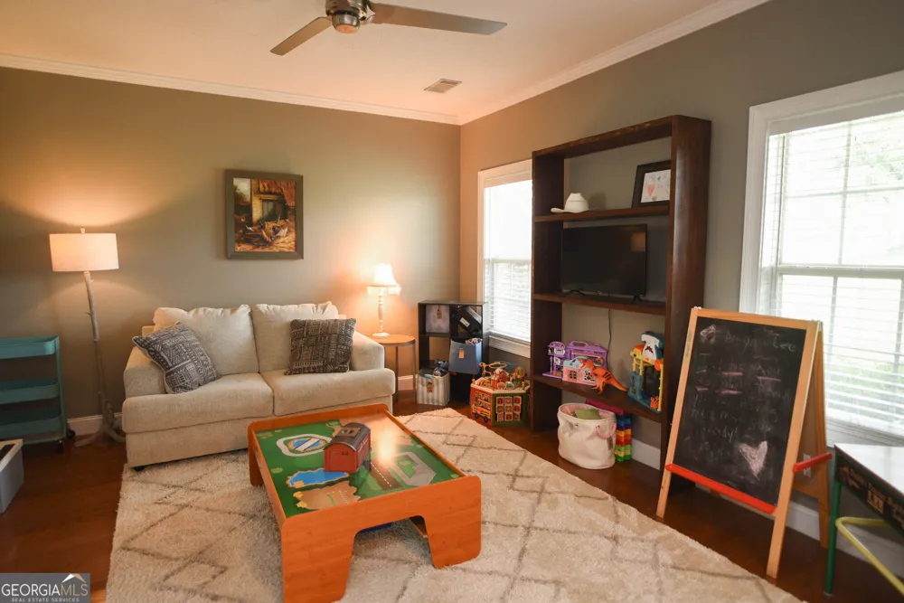 247 Darrell Thompson RD Lyons, GA 30436