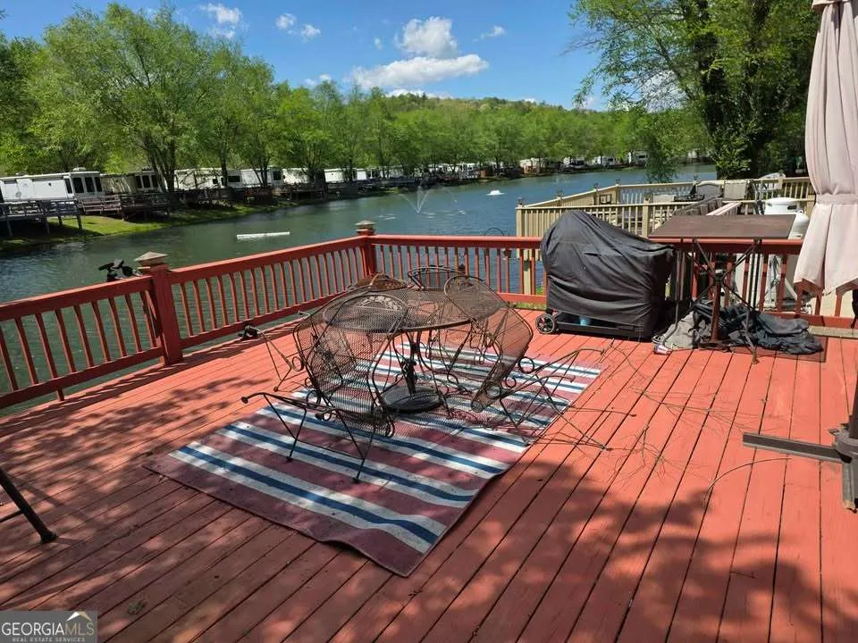 370 Vista CIR Blairsville, GA 30512
