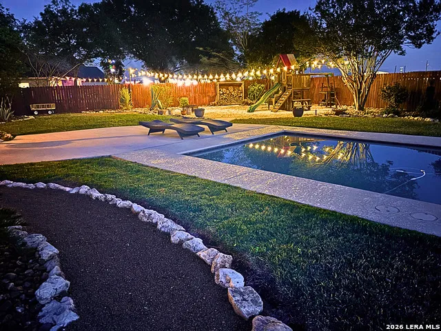 15224 PARK PLACE DR Lytle, TX 78052