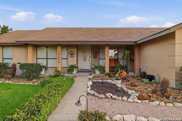 15224 PARK PLACE DR Lytle, TX 78052