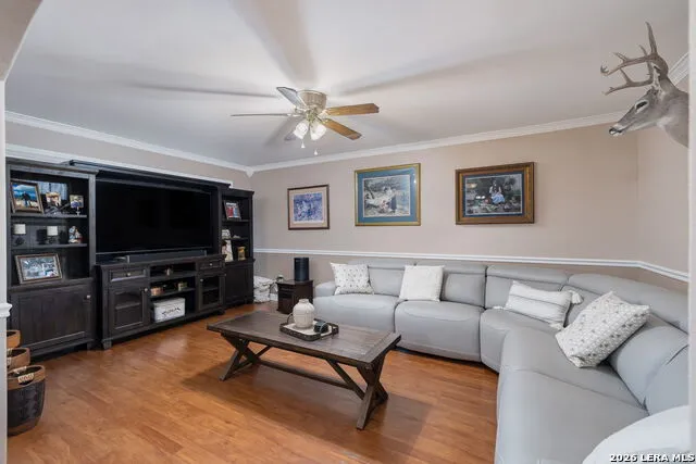 15224 PARK PLACE DR Lytle, TX 78052