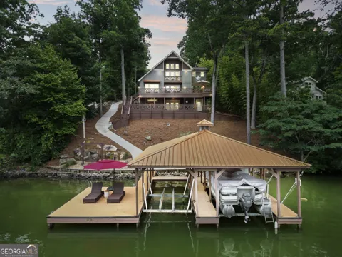 298 Roberts Point RD
