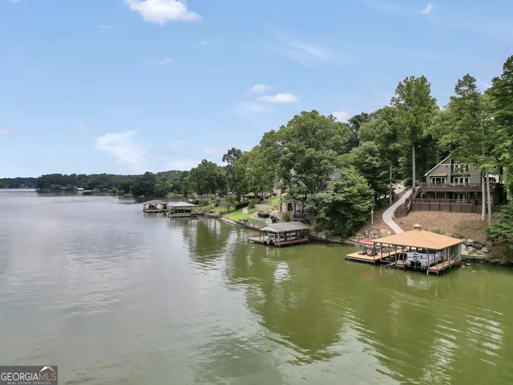 298 Roberts Point RD Jackson, GA 30233