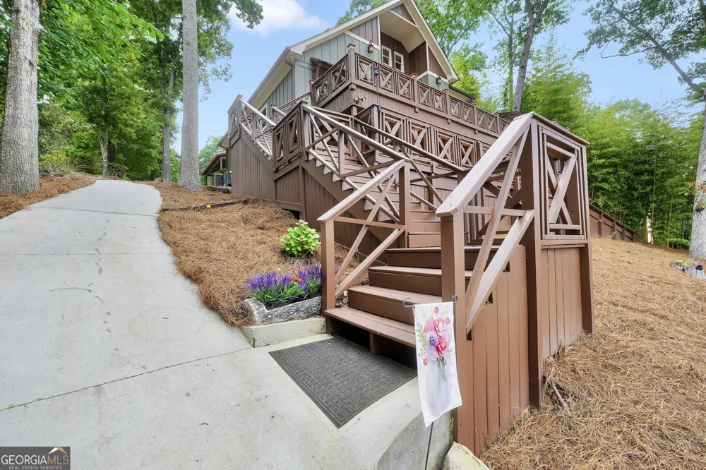 298 Roberts Point RD Jackson, GA 30233