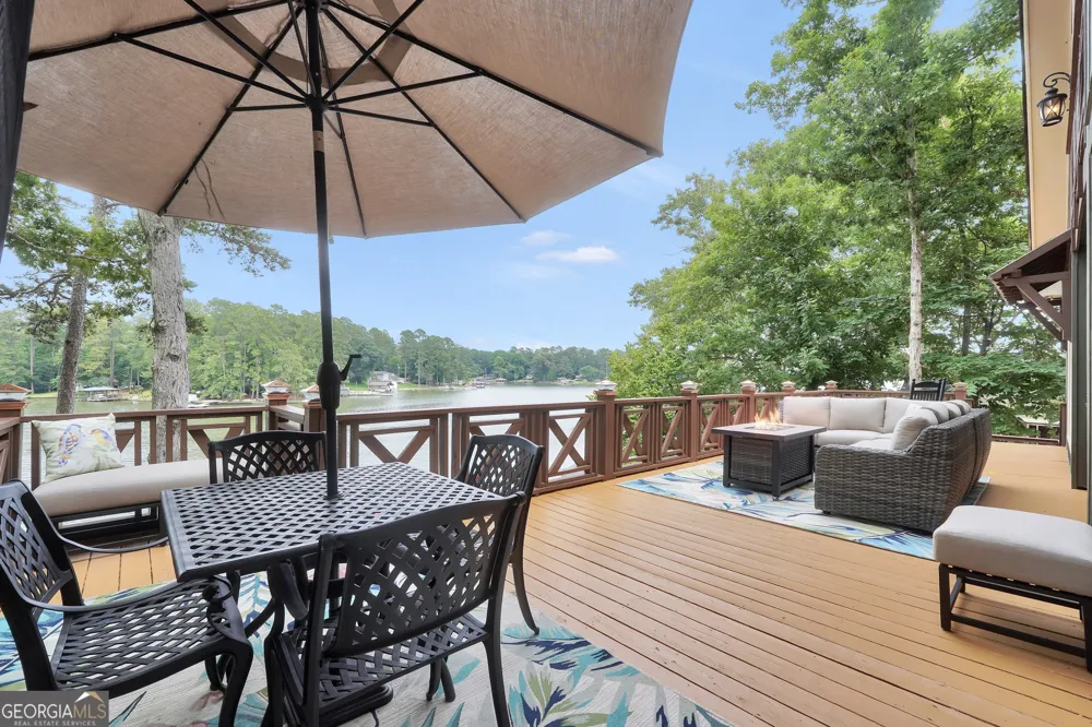 298 Roberts Point RD Jackson, GA 30233