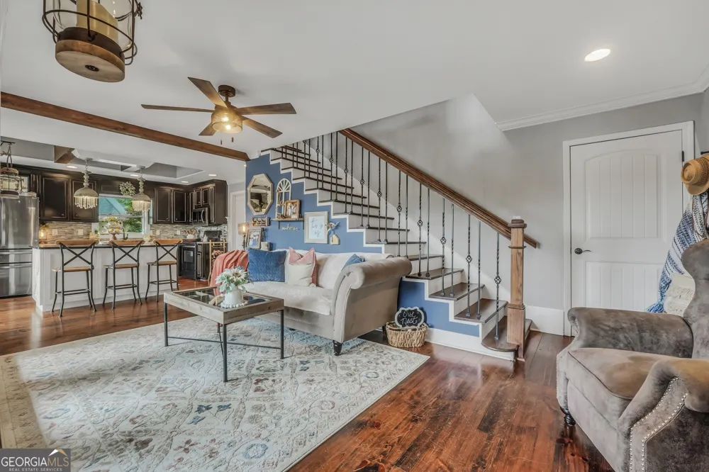298 Roberts Point RD Jackson, GA 30233