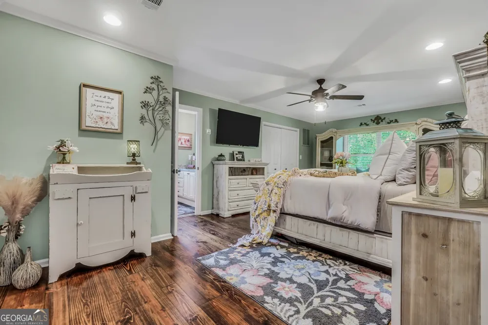 298 Roberts Point RD Jackson, GA 30233