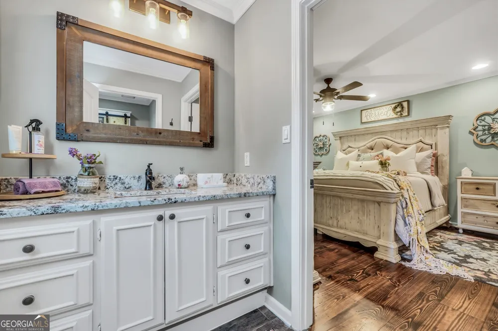 298 Roberts Point RD Jackson, GA 30233