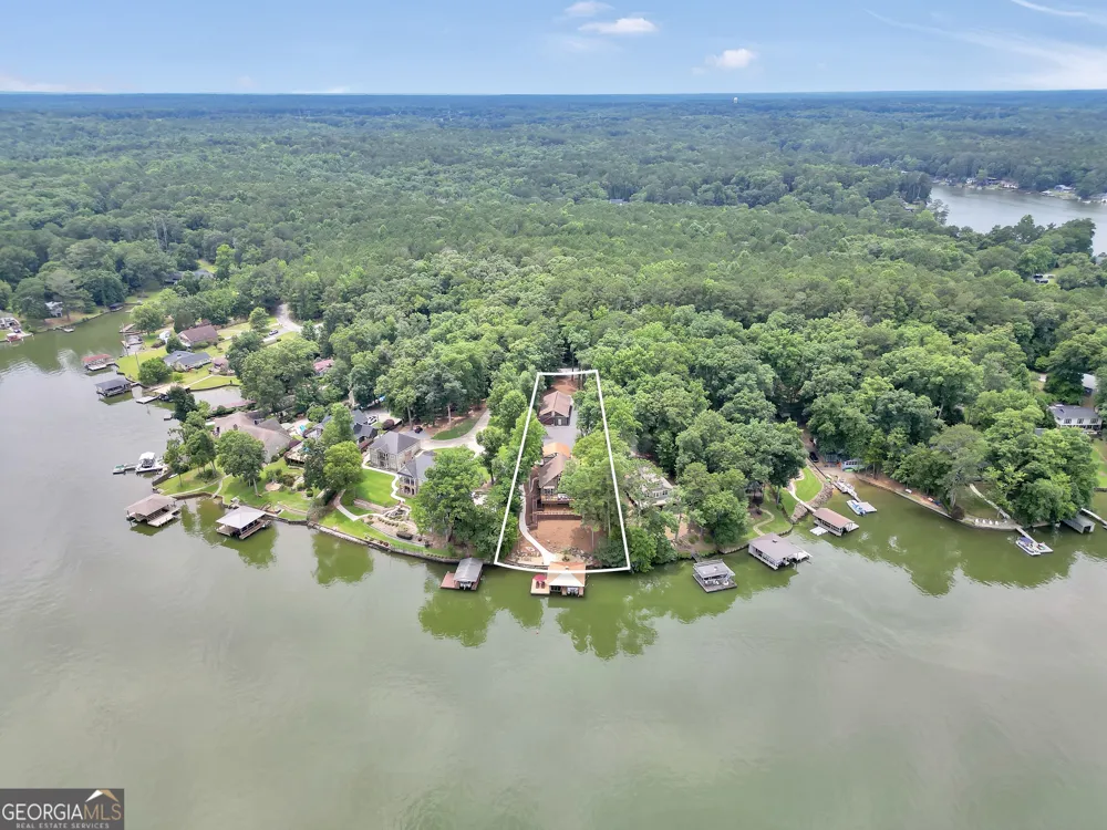 298 Roberts Point RD Jackson, GA 30233