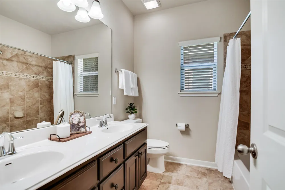 3526 Aquamarine Drive Round Rock, TX 78681