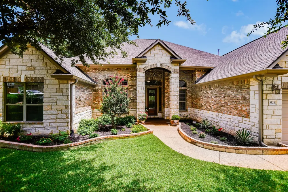 3526 Aquamarine Drive Round Rock, TX 78681