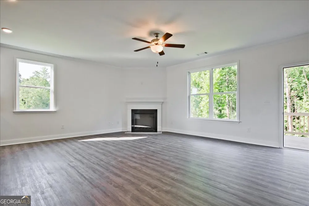 5956 Spring WAY Stonecrest, GA 30038