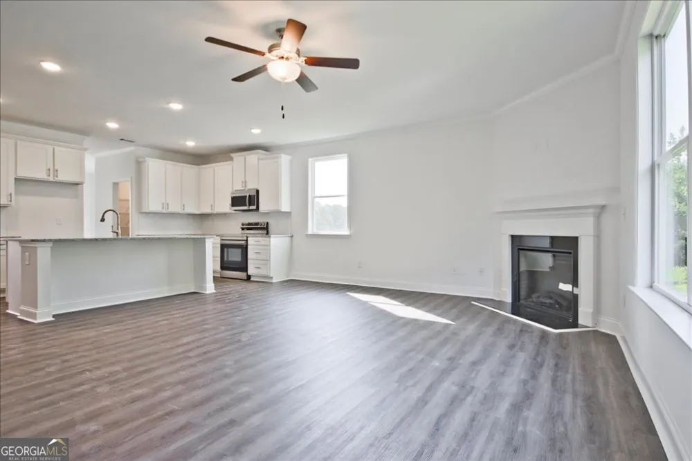 5956 Spring WAY Stonecrest, GA 30038