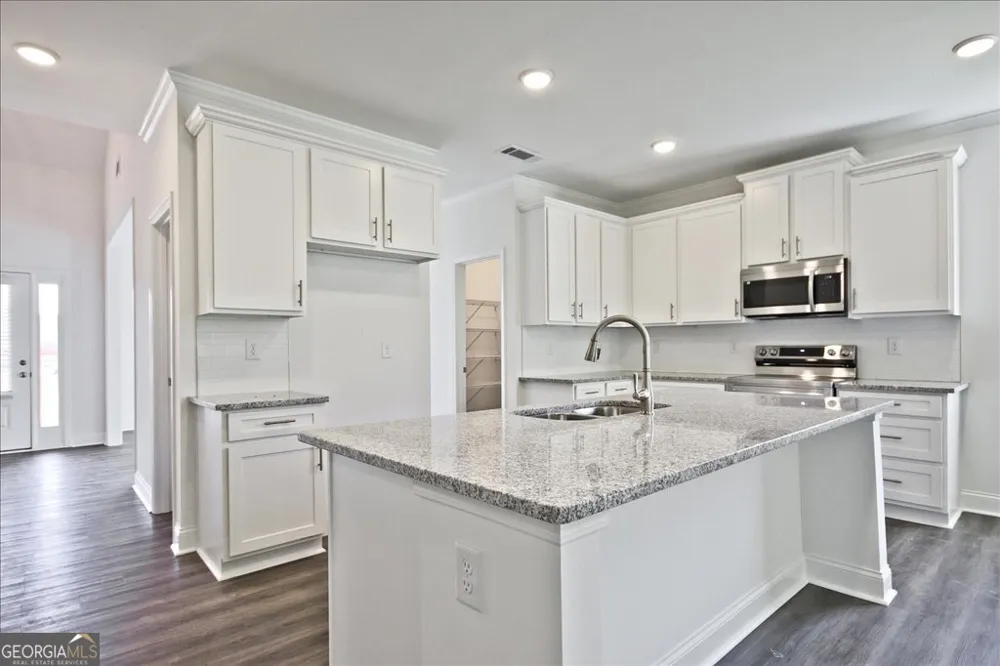 5956 Spring WAY Stonecrest, GA 30038