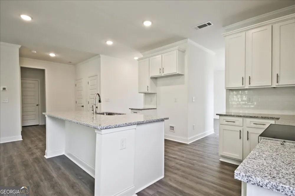 5956 Spring WAY Stonecrest, GA 30038
