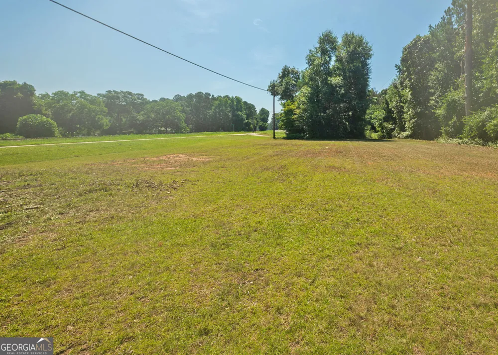 1803 Bowman HWY NW Dewy Rose, GA 30634