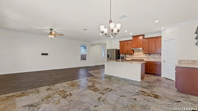5245 Nature Path Marion, TX 78124