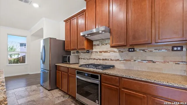 5245 Nature Path Marion, TX 78124