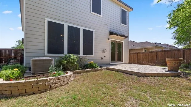 5245 Nature Path Marion, TX 78124