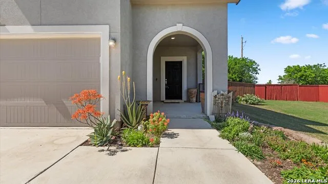 5245 Nature Path Marion, TX 78124