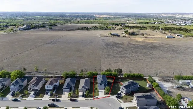 5245 Nature Path Marion, TX 78124