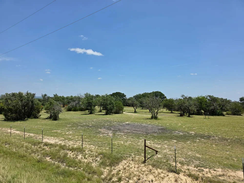 237 Oak Glen Lane Briggs, TX 78608