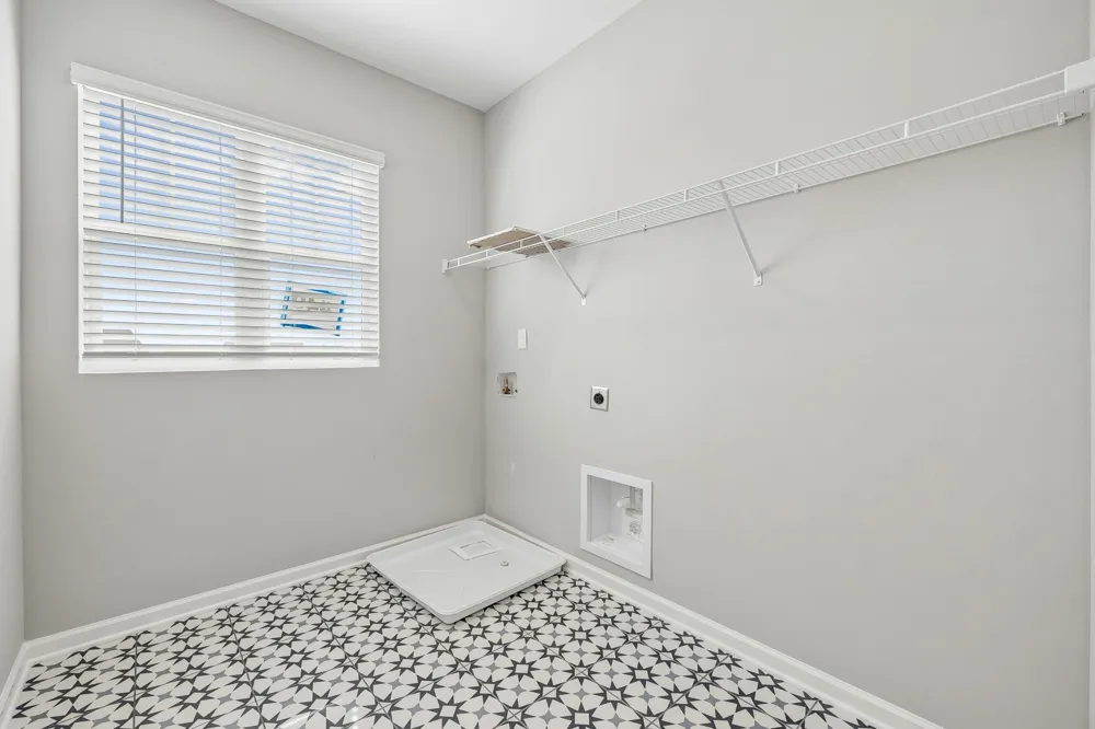 351 Carver Connection Lebanon, TN 37087