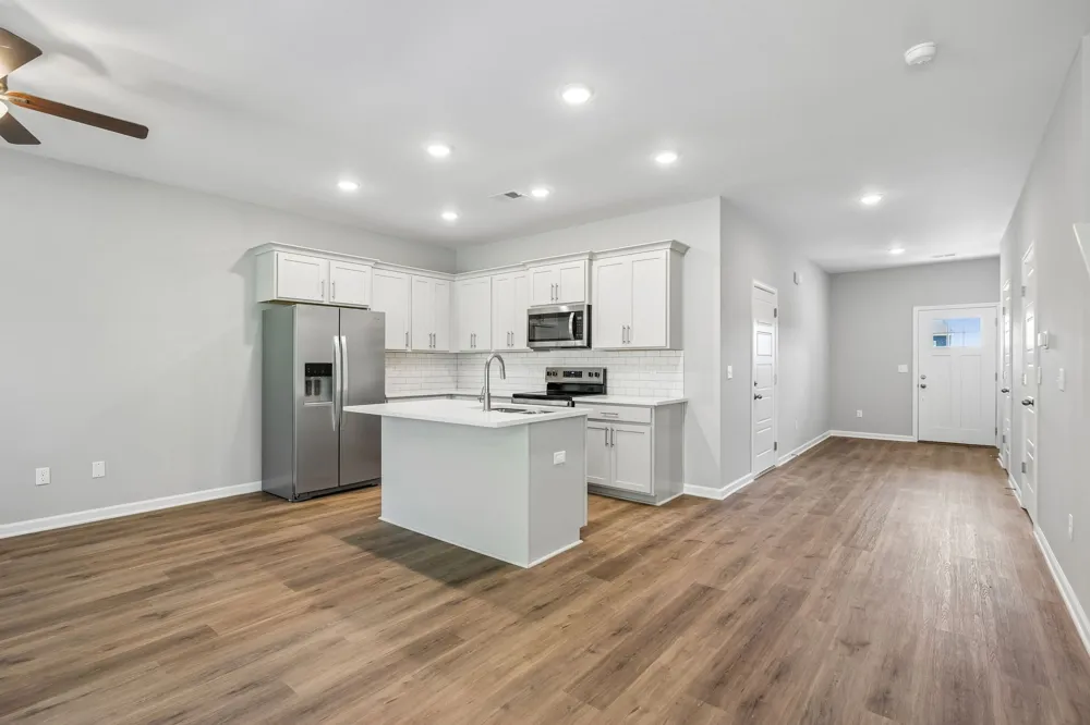 351 Carver Connection Lebanon, TN 37087