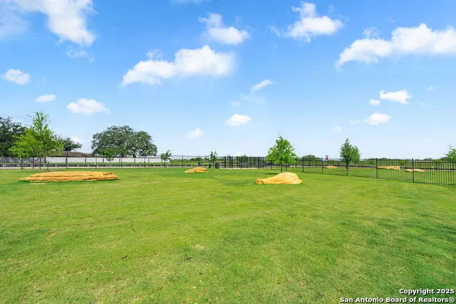 16177 Farmer Lytle, TX 78052