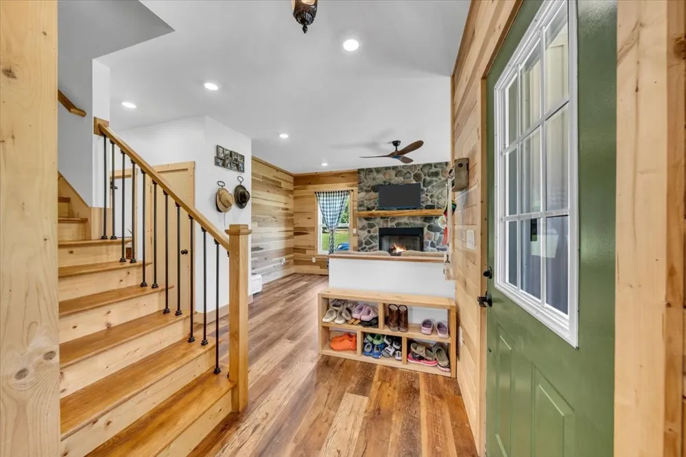 178 Walnut Creek Dr Manchester, TN 37355