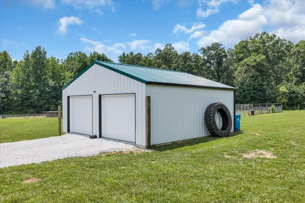 178 Walnut Creek Dr Manchester, TN 37355