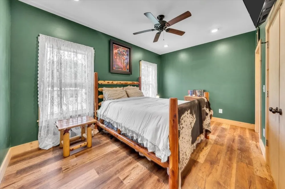 178 Walnut Creek Dr Manchester, TN 37355
