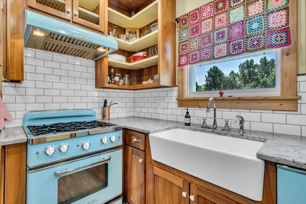 178 Walnut Creek Dr Manchester, TN 37355