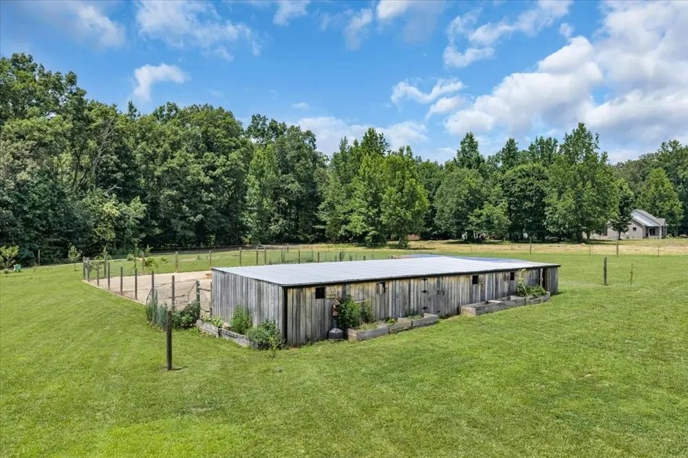 178 Walnut Creek Dr Manchester, TN 37355