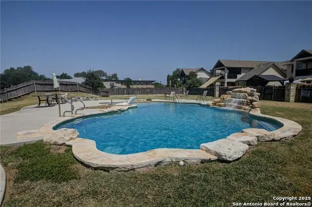 1212 Gruene Valley New Braunfels, TX 78130