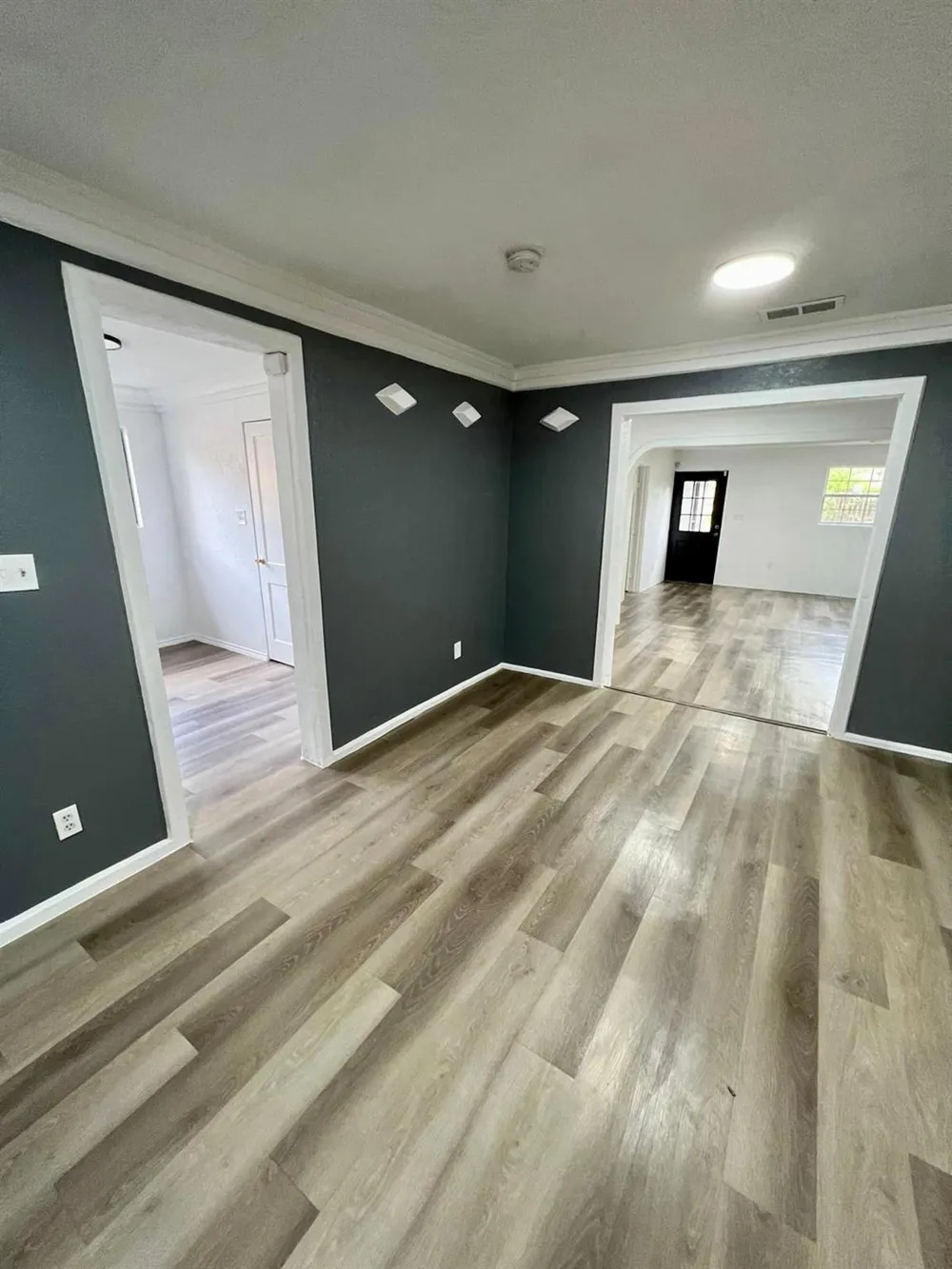 2107 Garvey Drive Pasadena, TX 77506