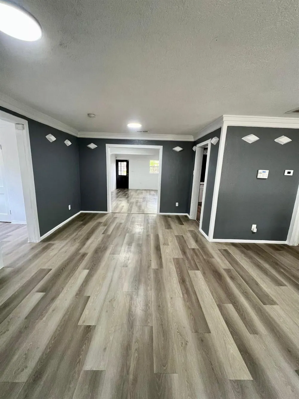 2107 Garvey Drive Pasadena, TX 77506