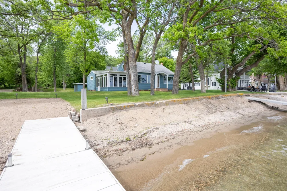 22558 Senns Beach Drive Detroit Lakes, MN 56501