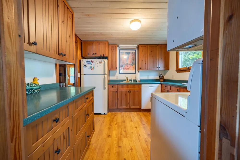22558 Senns Beach Drive Detroit Lakes, MN 56501