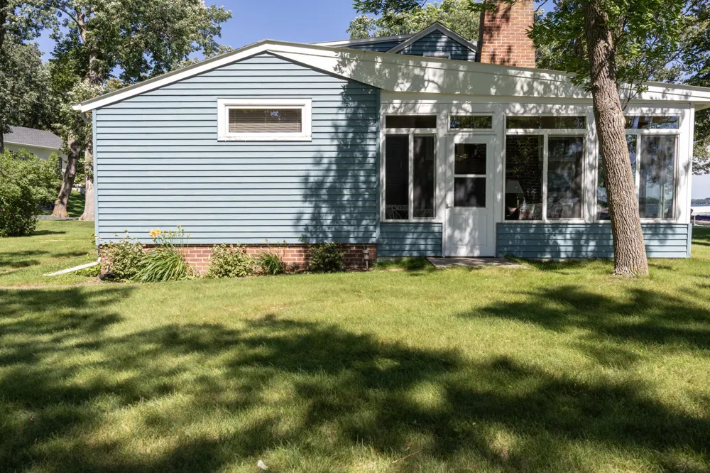 22558 Senns Beach Drive Detroit Lakes, MN 56501