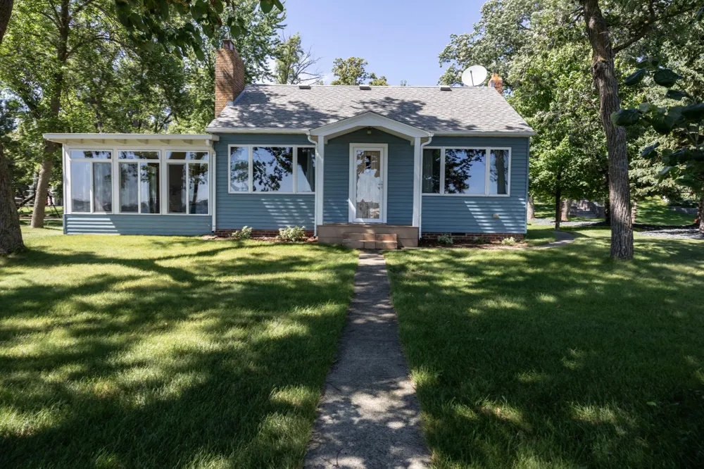 22558 Senns Beach Drive Detroit Lakes, MN 56501