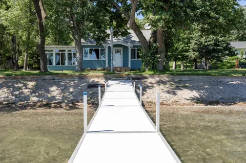 22558 Senns Beach Drive