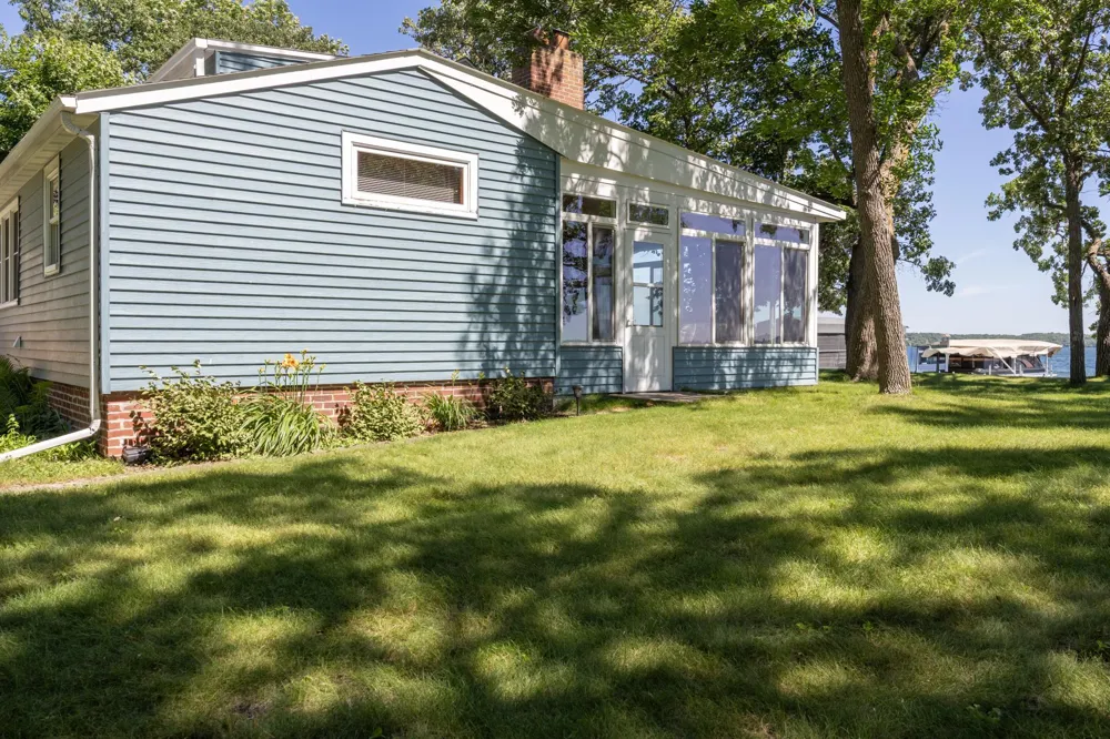 22558 Senns Beach Drive Detroit Lakes, MN 56501