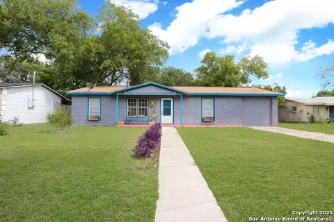 246 Flintstone Ln